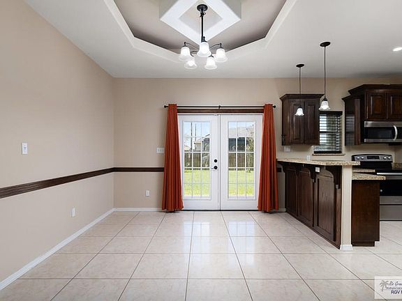 3rd image of 409 S Tamm Ln