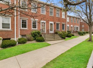 19 Admirals Way #19, Chelsea, MA 02150