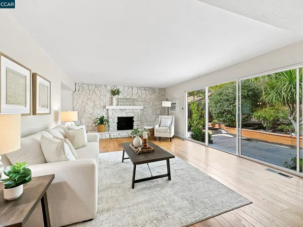 2481 Larkey Ln, Walnut Creek, CA 94597