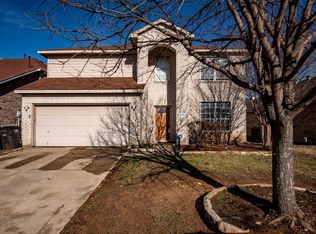 4704 Shell Ridge Dr, Fort Worth, TX 76133