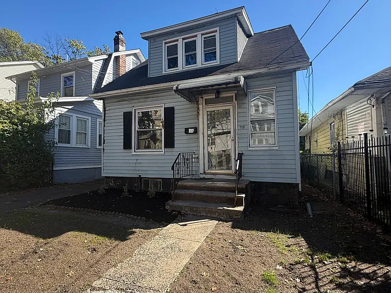 118 Maple Ave — Photo 10