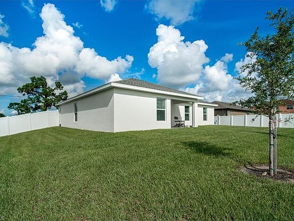 4th image of 1301 NW 16th PL