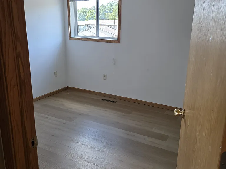 4345 Tweed Dr — Photo 8