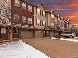 2205 Knotty Pine Trl, Howell, MI 48855
