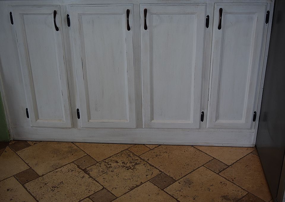 Lower Kitchen Cabinet