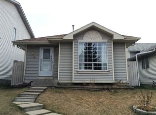 63 Martinwood Rd NE, Calgary, AB T3J 3G7