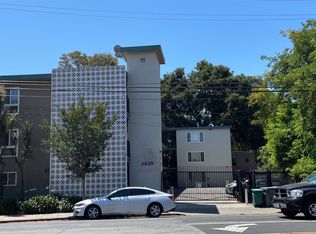 2833 Foothill Blvd #16, Oakland, CA 94601