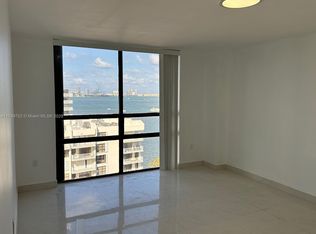 1450 Brickell Bay Dr APT 1402, Miami, FL 33131