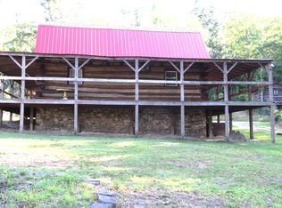 883 Aps Knob Rd, New Castle, VA 24127