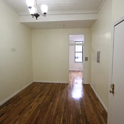 Rented by Nooklyn NYC LLC | media 3