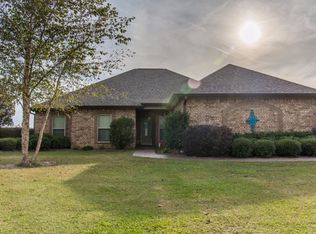 239 Kingfisher Rd, Sterlington, LA 71280