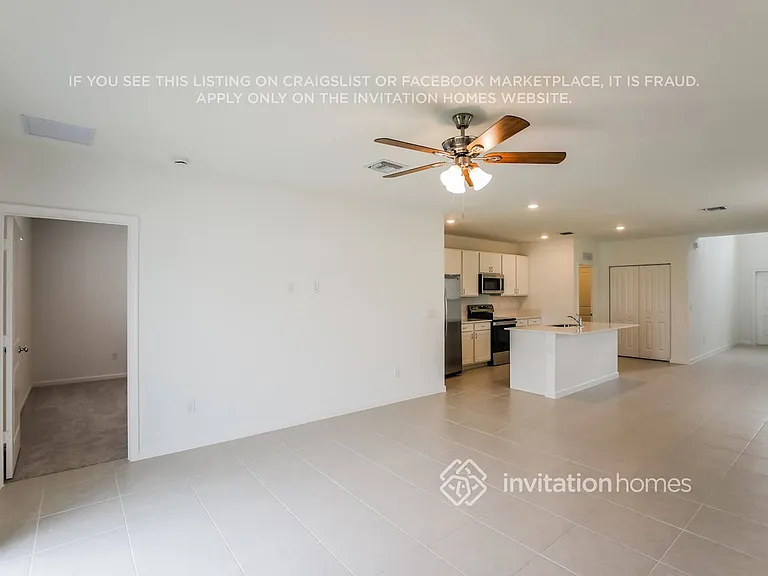 714 Carlyle Way — Photo 4