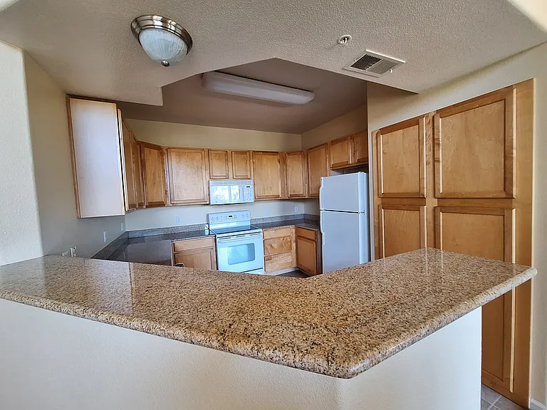 1900 Danbrook Dr #621 — Photo 11