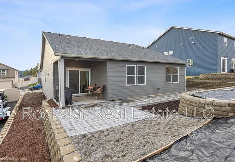 8215 S Avery Rd — Photo 16