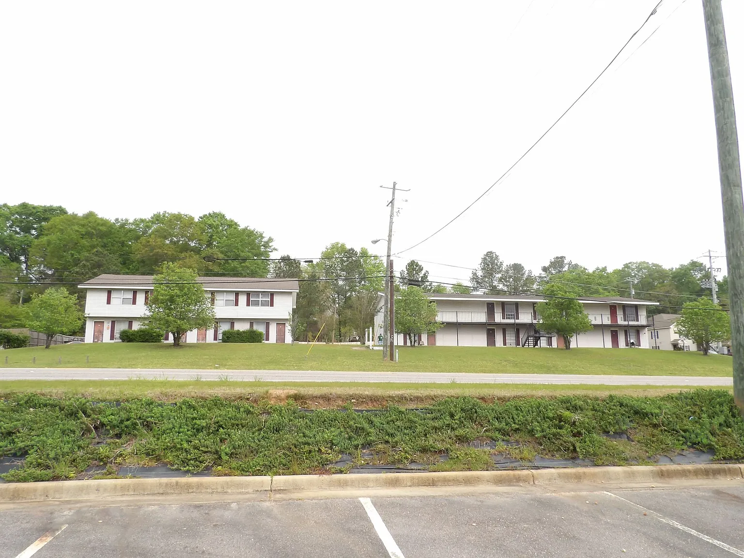 Autumn Ridge Lee St E-817 — Photo 1