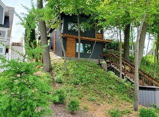 N78W29112 Flynn Rd, Hartland, WI 53029