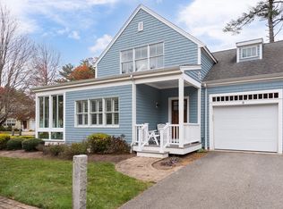 9 Hathaway Pond Cir UNIT 9, Rochester, MA 02770