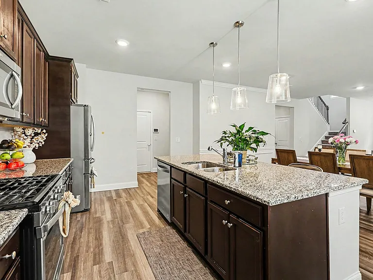 170 Glen Abbey Cir — Photo 14