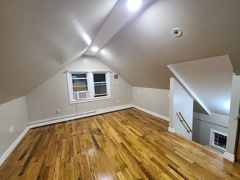 32-34 Gertrude St #3 — Photo 8