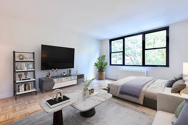 Rented by Manhattan Realty Group | media 10