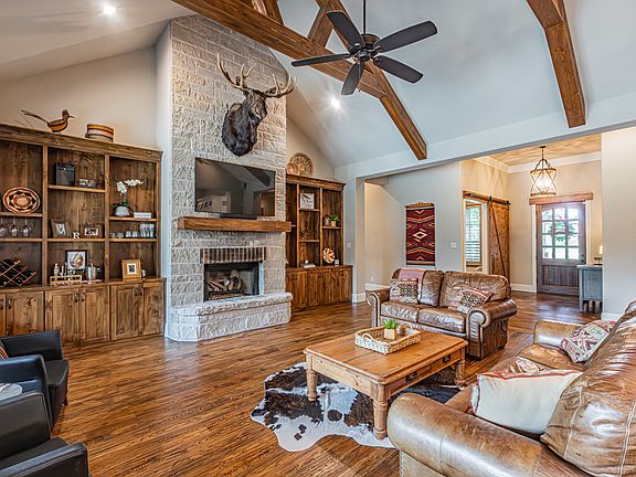 4th image of 6901 Chestnut Ridge Dr