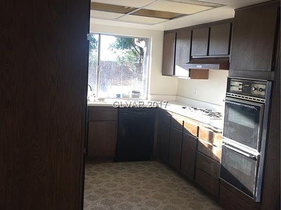 5th image of 653 Otono Dr