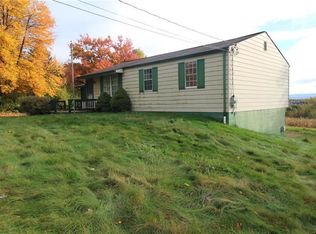 516 Harmony Baptist Rd, New Castle, PA 16101