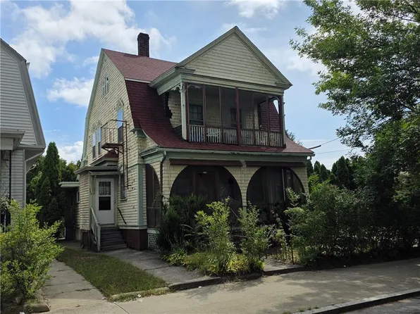 248 Webster Ave, Providence, RI 02909