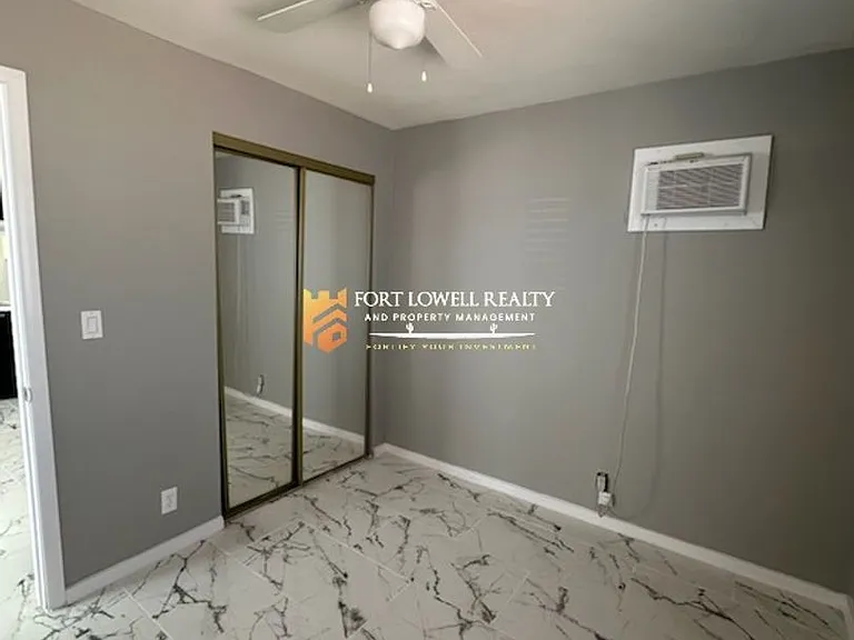 2632-2634 N. 29th Pl - 4 Plex — Photo 2