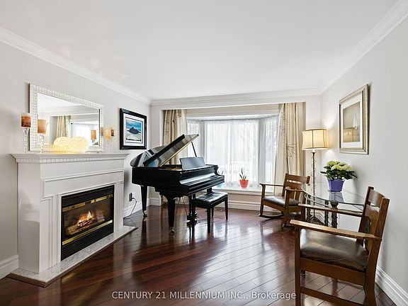 5th image of 4 Marchmount Cres