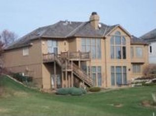 5525 NE Northgate Xing, Lees Summit, MO 64064