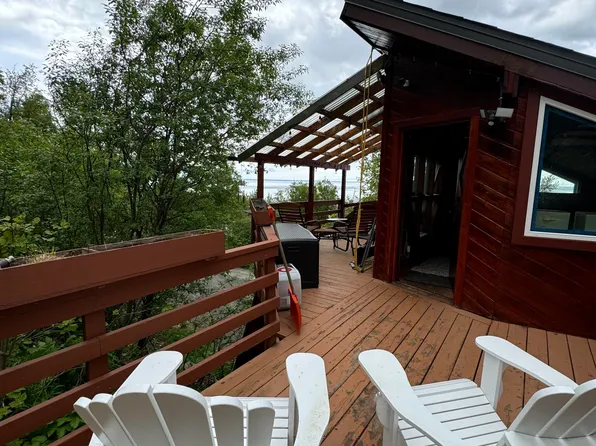 17001 Aries Ct, Anchorage, AK 99516