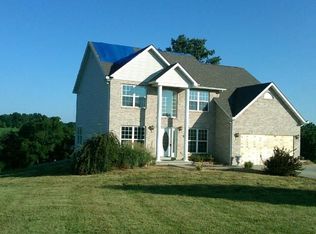 1289 Kessel Rd, Ava, IL 62907