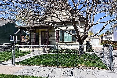1st image of 331 E Downington Ave