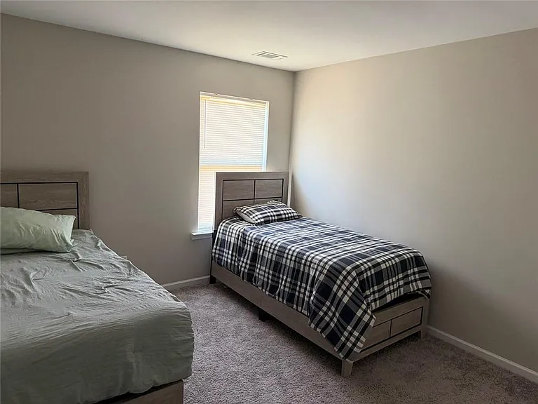 325 Melody Ln — Photo 13