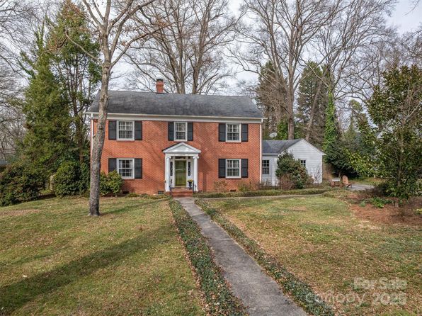 1120 Cumberland Ave, Gastonia, NC 28054