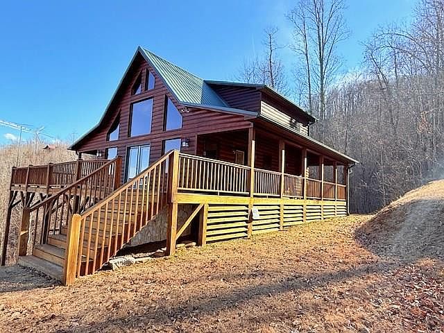 1st image of 745 Buck Ridge Drive