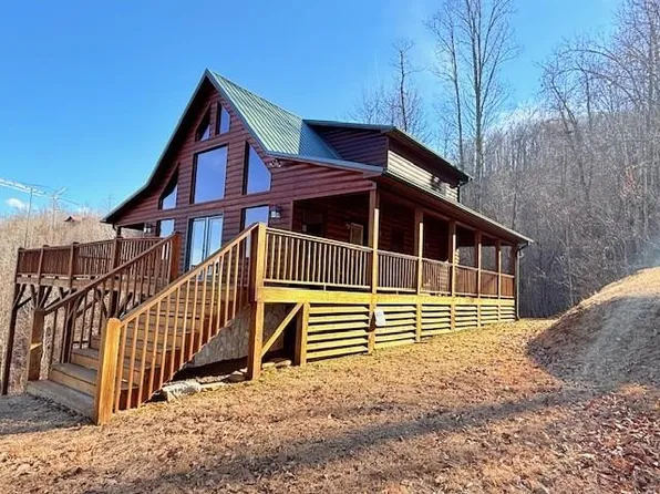 745 Buck Ridge Drive, Murphy, NC 28906