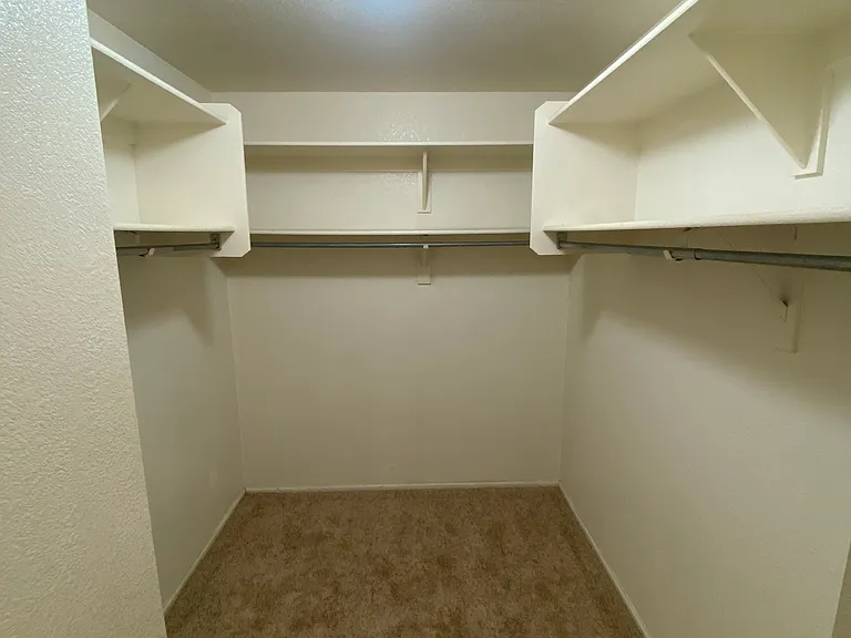 249 W Jersey Way — Photo 17