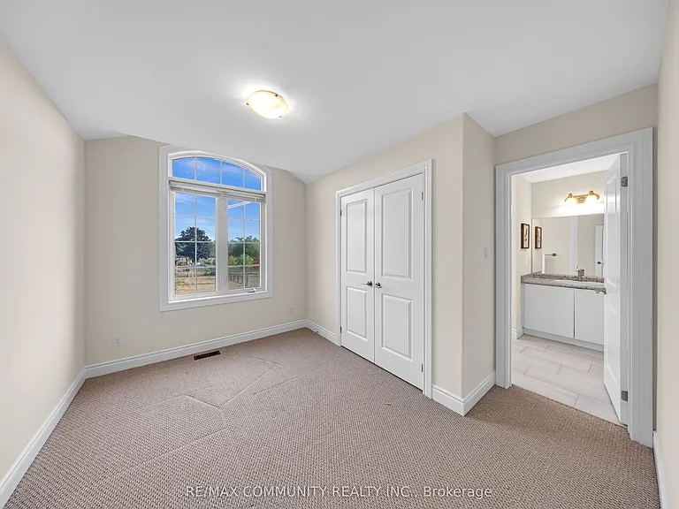 78 Alcorn Dr — Photo 37
