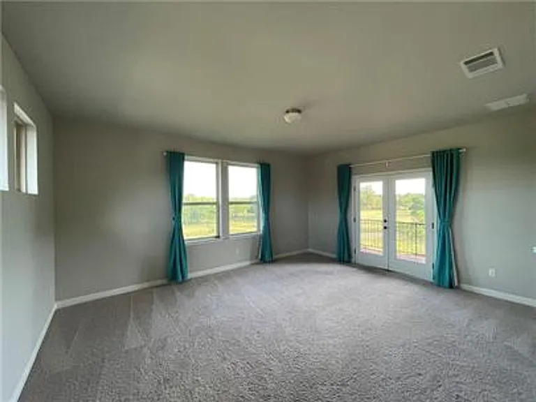 4004 Isabella Grace Ct — Photo 12