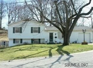 107 Westwood St, Collinsville, IL 62234