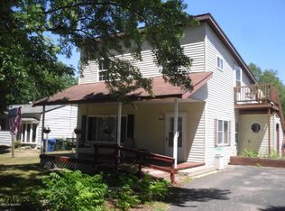 3696 Blackmer Rd, Ravenna, MI 49451