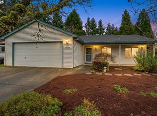 19326 Rollins St, Oregon City, OR 97045