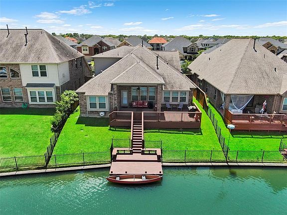 3rd image of 2347 Terra Cina Ct