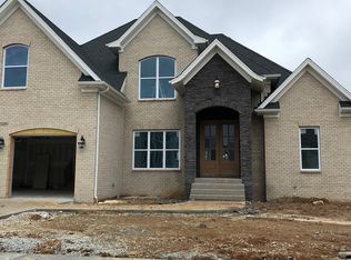 5208 Rock Ridge Dr, Louisville, KY