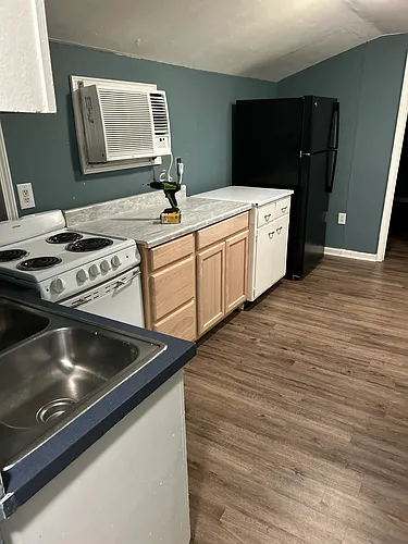 113 S Main St #5 Photo 1