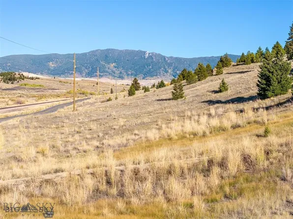 Santa Claus Rd, Butte, MT 59701