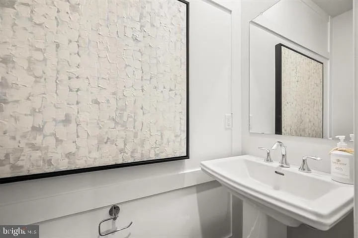 854 Graphite Dr — Photo 10