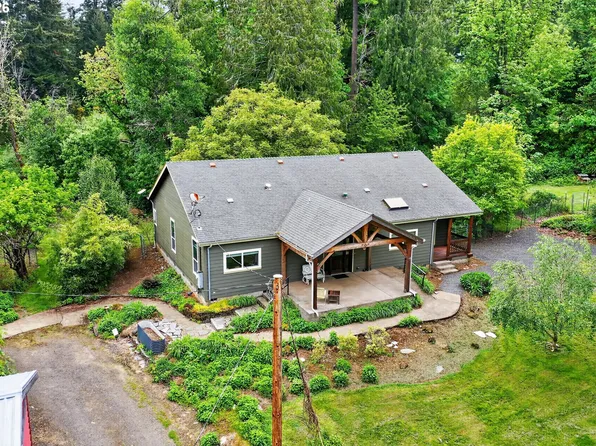 5714 Crooked Finger Rd NE, Scotts Mills, OR 97375